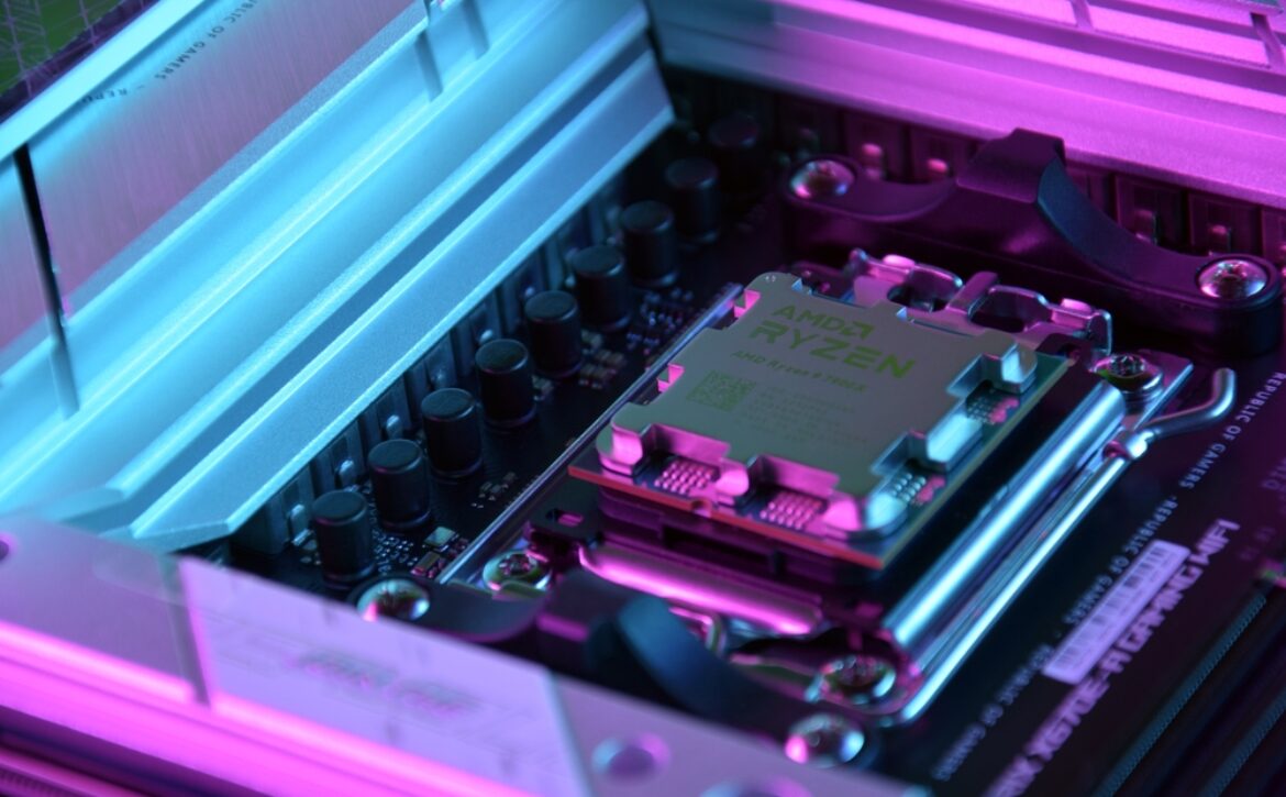 Ukraine,,Kharkiv,,November,14,,2022:,Close-up,Of,An,Amd,Ryzen